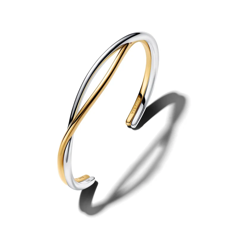 Pandora Essence Vergoldeter Entwined Zweifarbiger Offener Armreif 564656C00