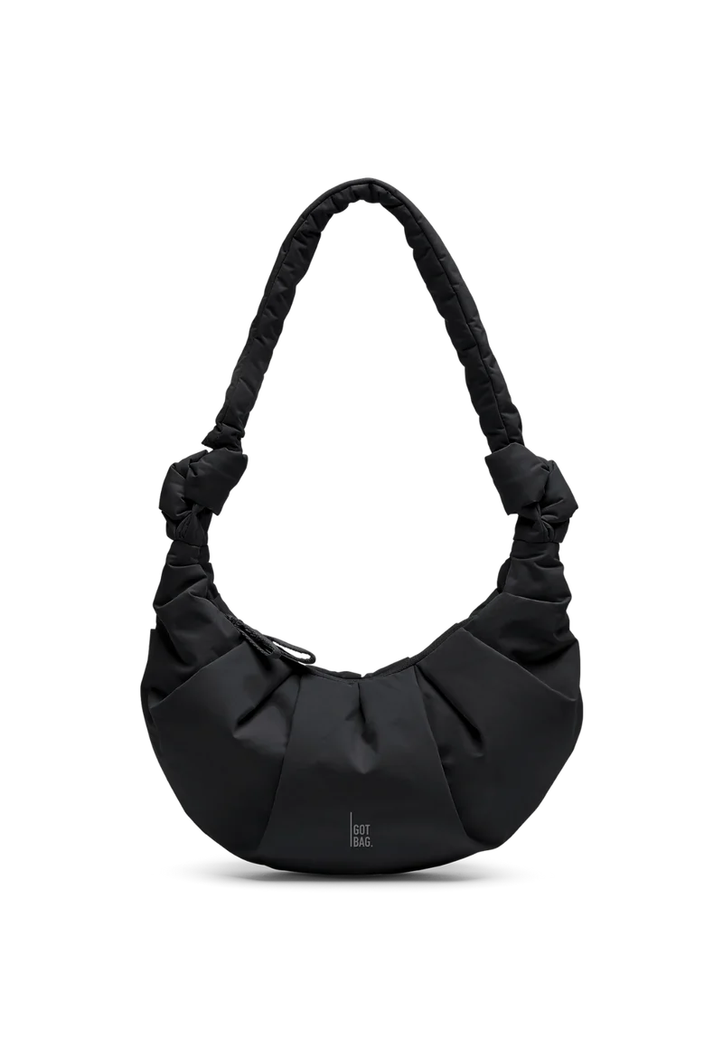 Got Bag Pleat Moon Bag Monochrome