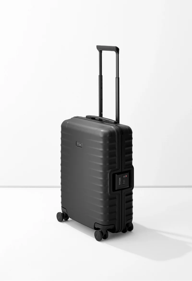 Titan Overseas Hard-shell suitcase