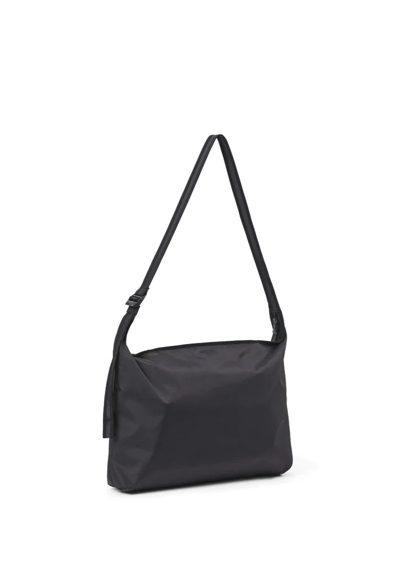 Aevor Shoulder shoulder bag
