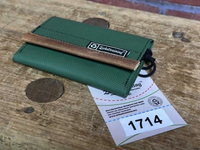Zirkeltraining Hechtrolle B wallet