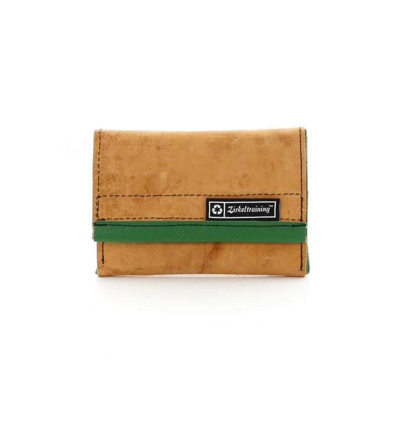 Zirkeltraining Hechtrolle A wallet