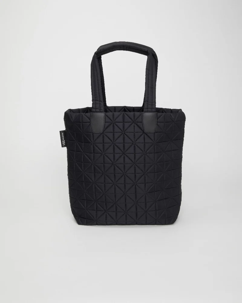 VeeCollective shopper