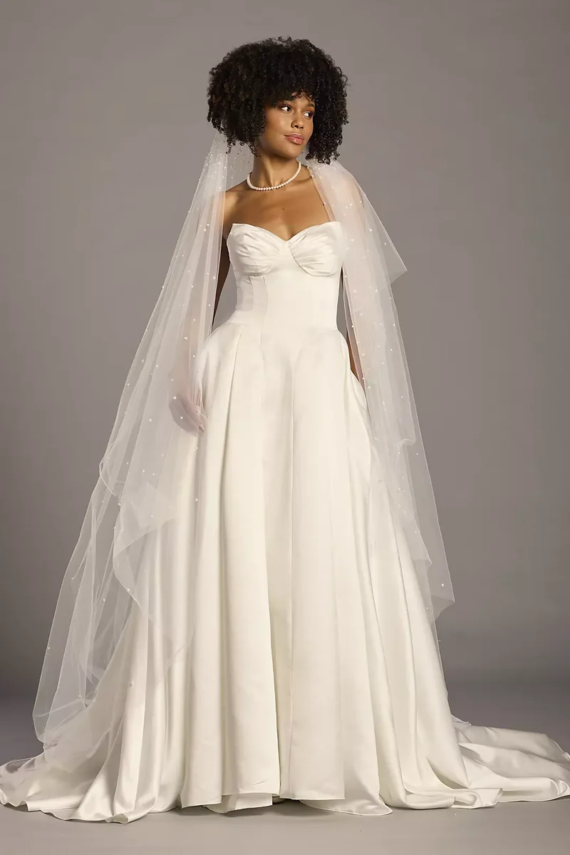 Pearl and Crystal Drip Cathedral Veil