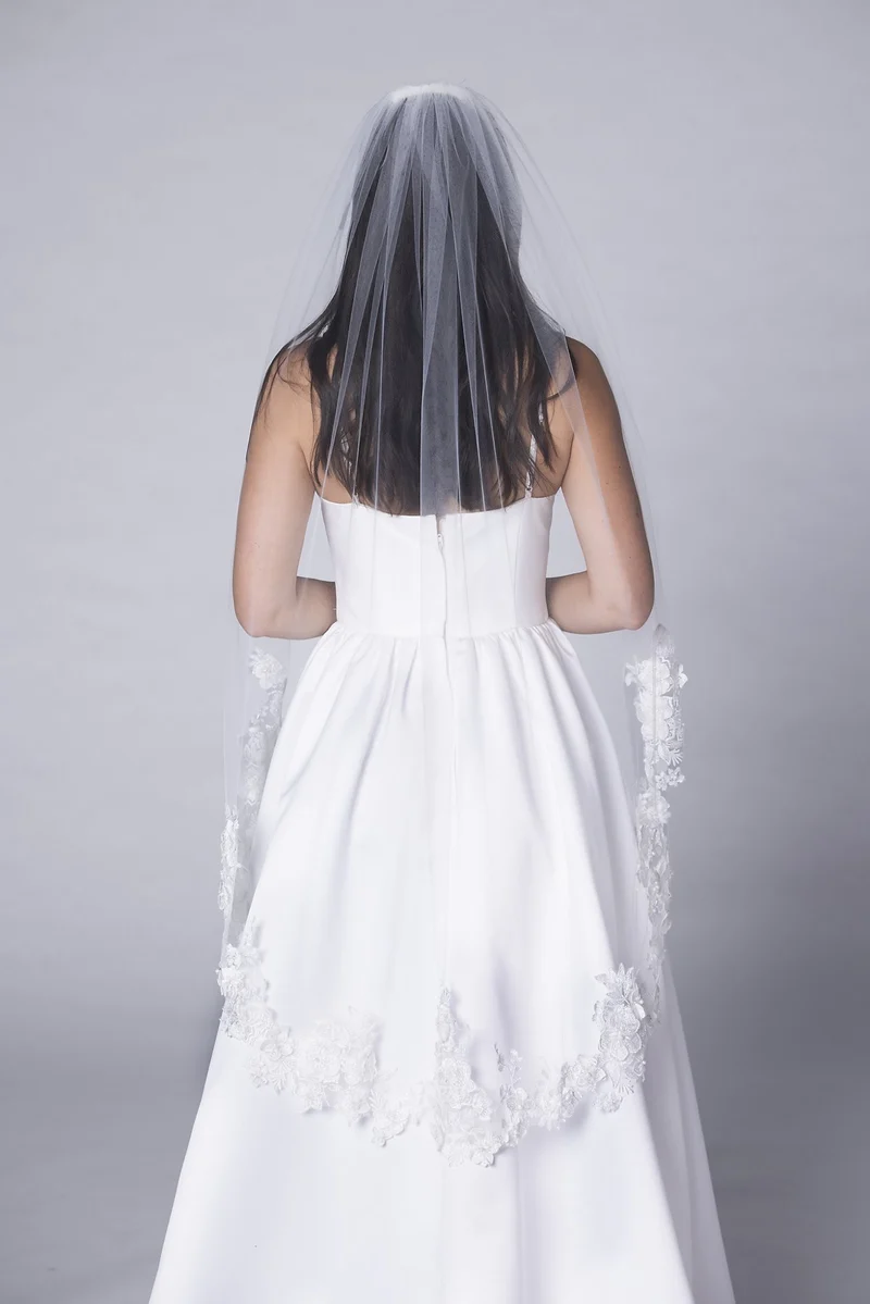 3D Floral Mid-Length Veil